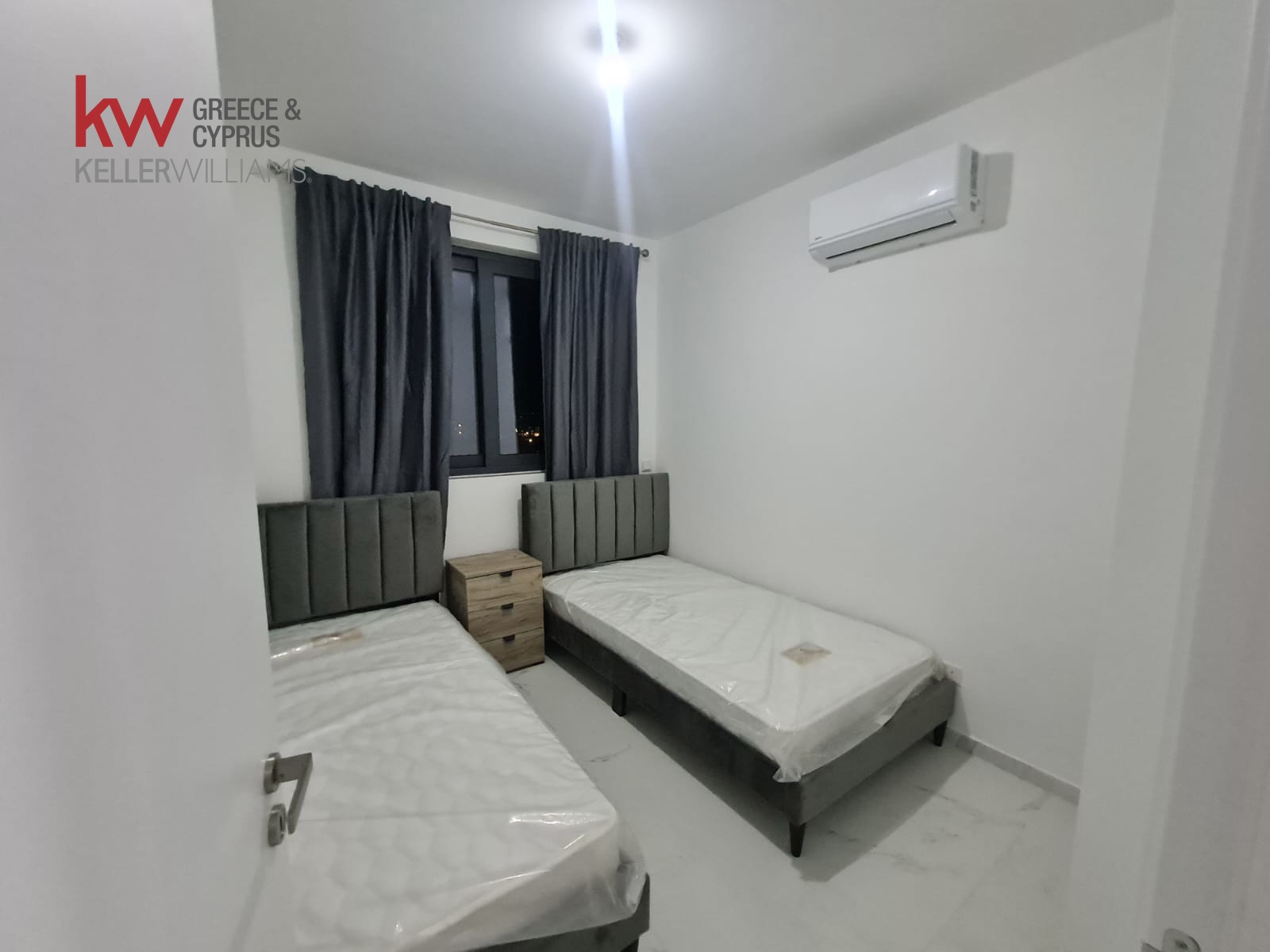 3 dormitorios Apartamento en Larnaca, Larnaka, Chipre No. 40140