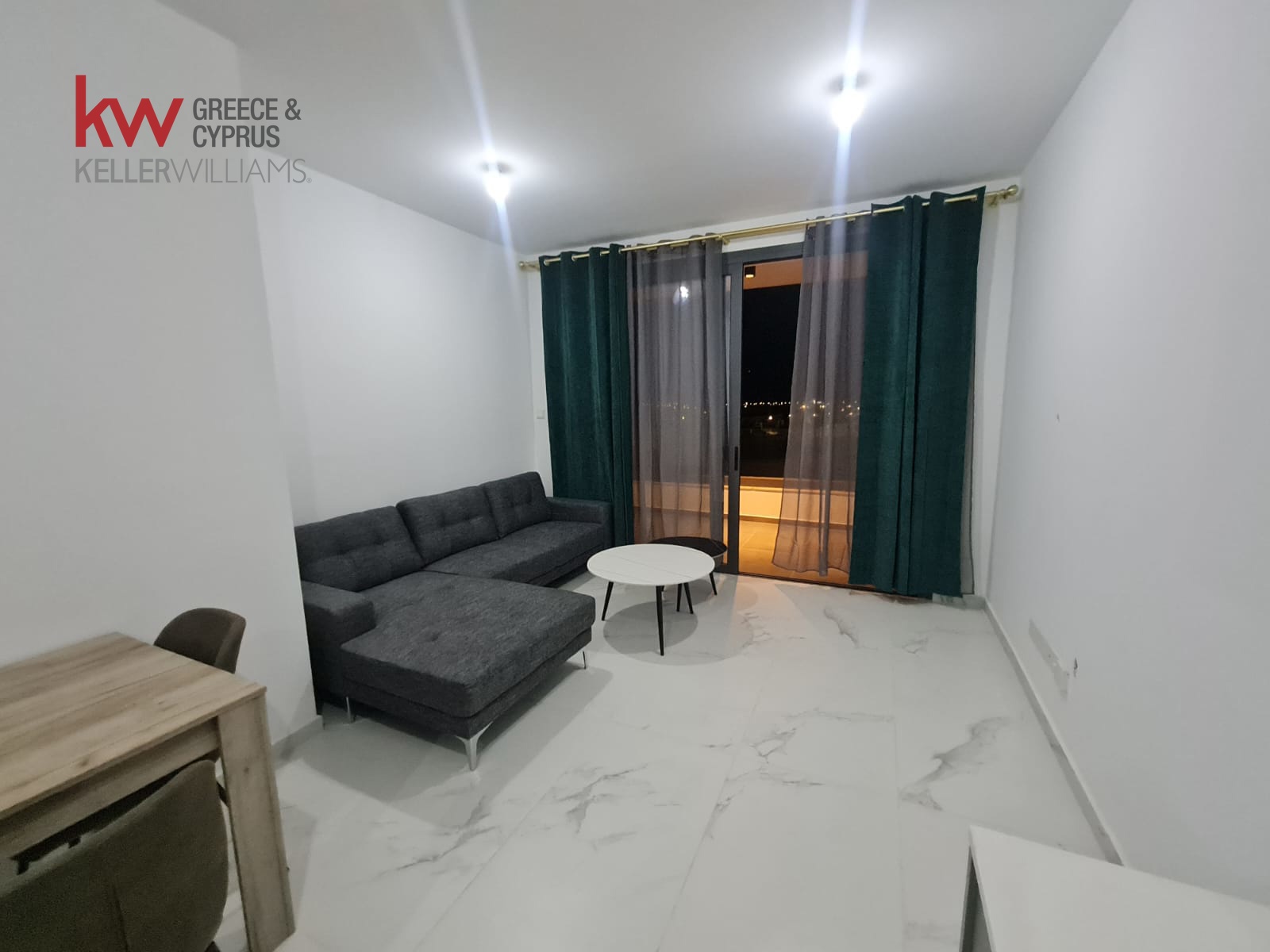 3 dormitorios Apartamento en Larnaca, Larnaka, Chipre No. 40140