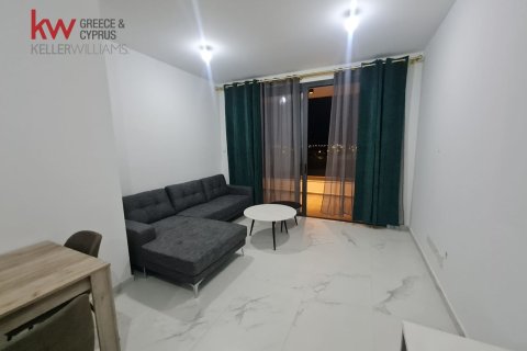3 bedrooms Apartment in Larnaca, Larnaka,  No. 40140 2