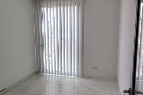 6 rooms Office in Strovolos, Nicosia,  No. 40138 9