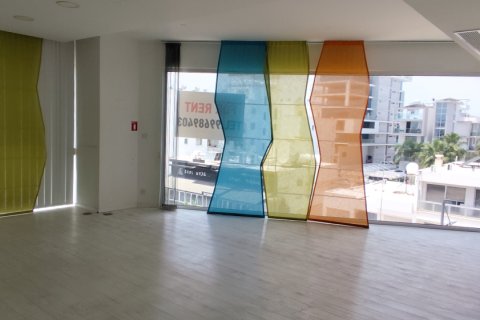6 rooms Office in Strovolos, Nicosia, No. 40138