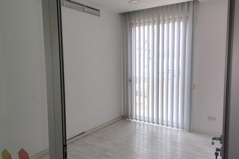 6 rooms Office in Strovolos, Nicosia,  No. 40138 8