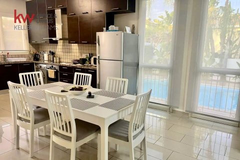 2 bedrooms Villa in Pervolia, Larnaka,  No. 40136 10