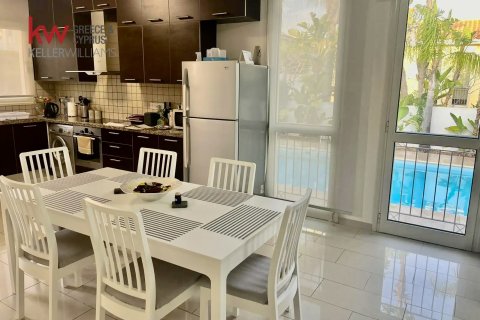 2 bedrooms Villa in Pervolia, Larnaka,  No. 40136 12