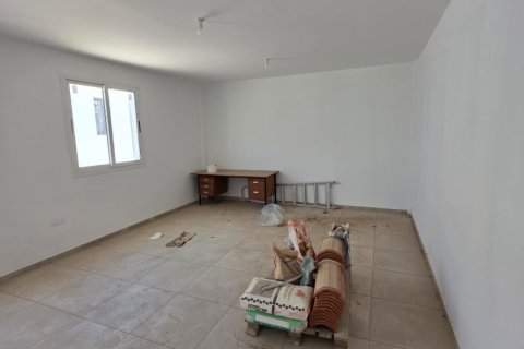 3 bedrooms Bungalow in Alampra, Nicosia, No. 40142 7