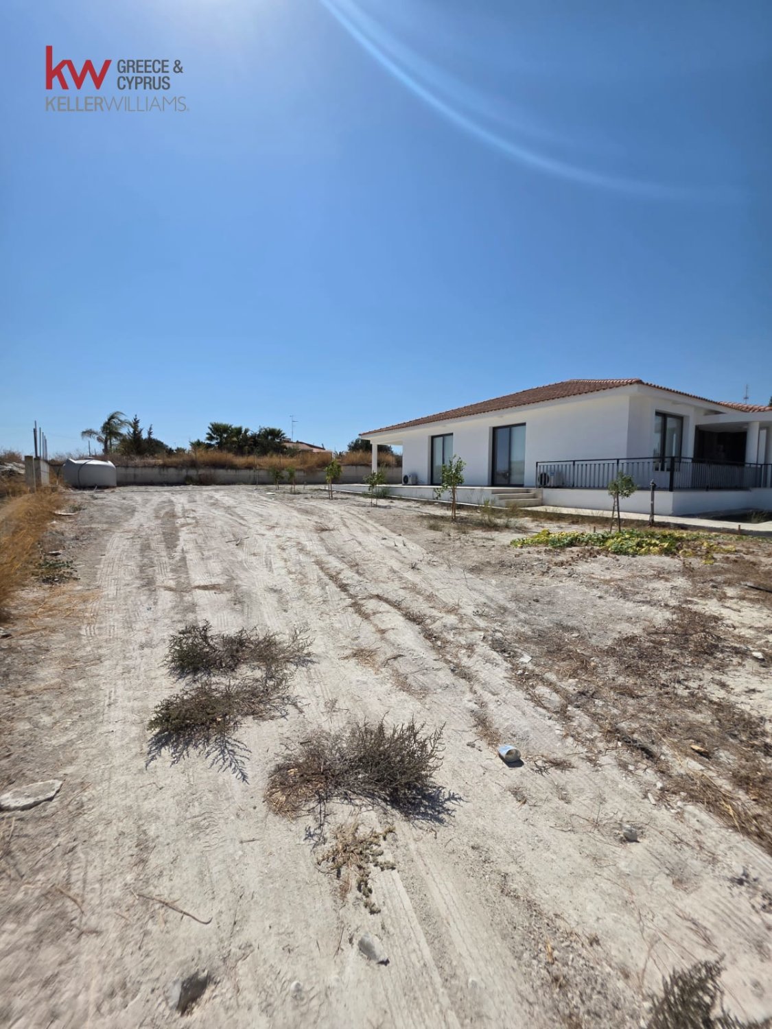 3 dormitorios Bungalow en Alampra, Nicosia, Chipre No. 40142