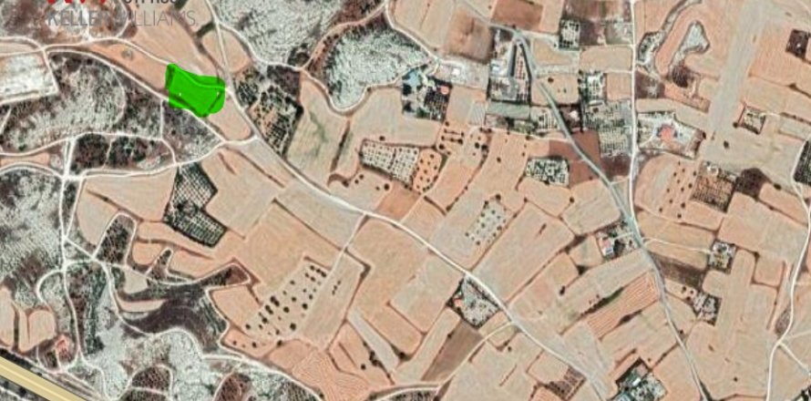 3738m2 Terreno en Larnaka, No. 56786