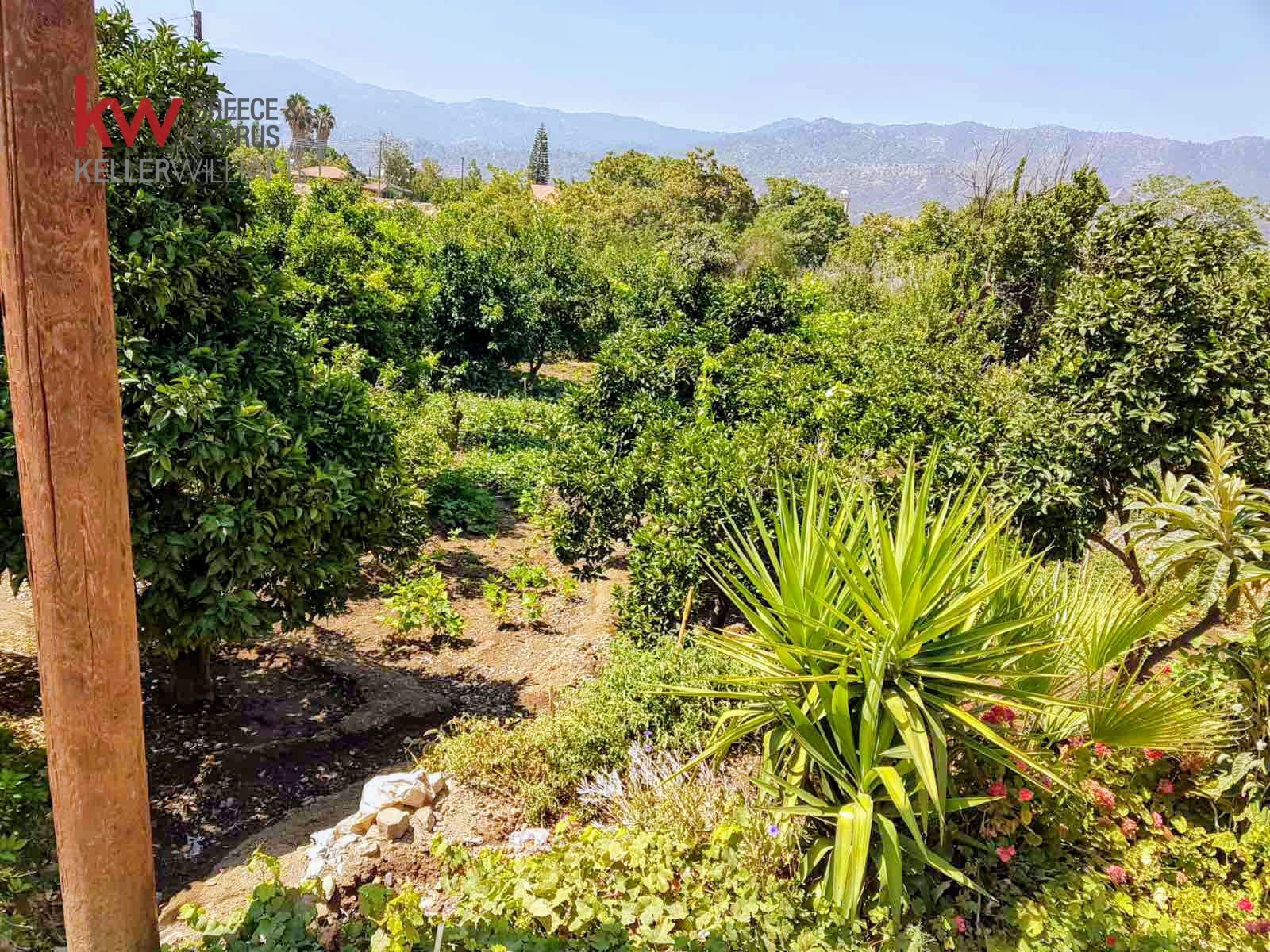 669m2 Land in Nicosia, Cyprus No. 56781