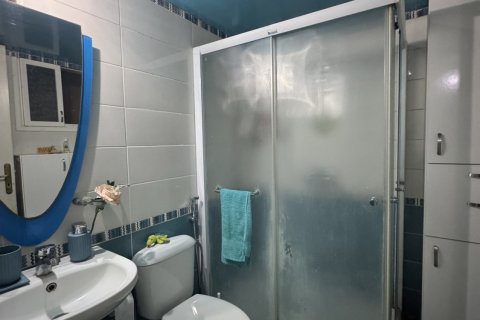 2 bedrooms Apartment in Larnaca, Larnaka,  No. 56784 4