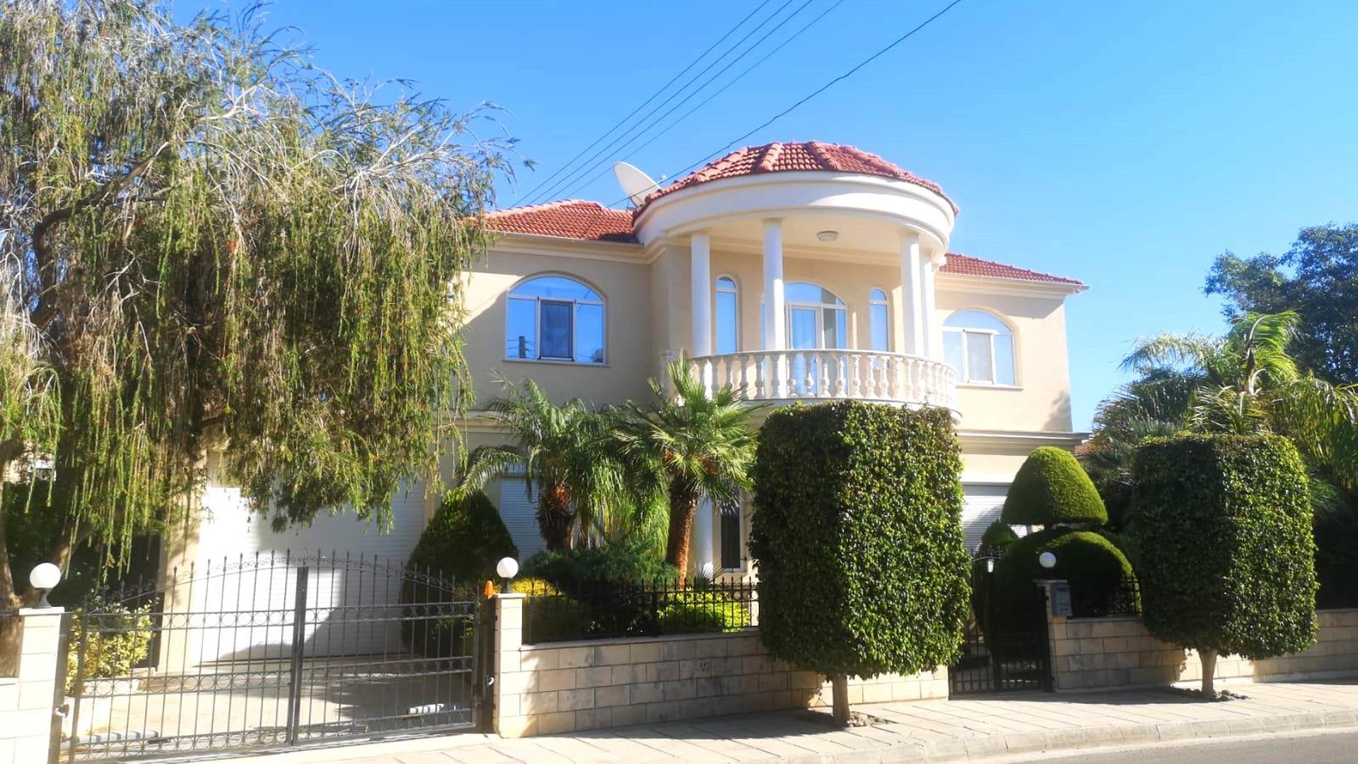 5 bedrooms Villa in Limassol, Cyprus No. 28314