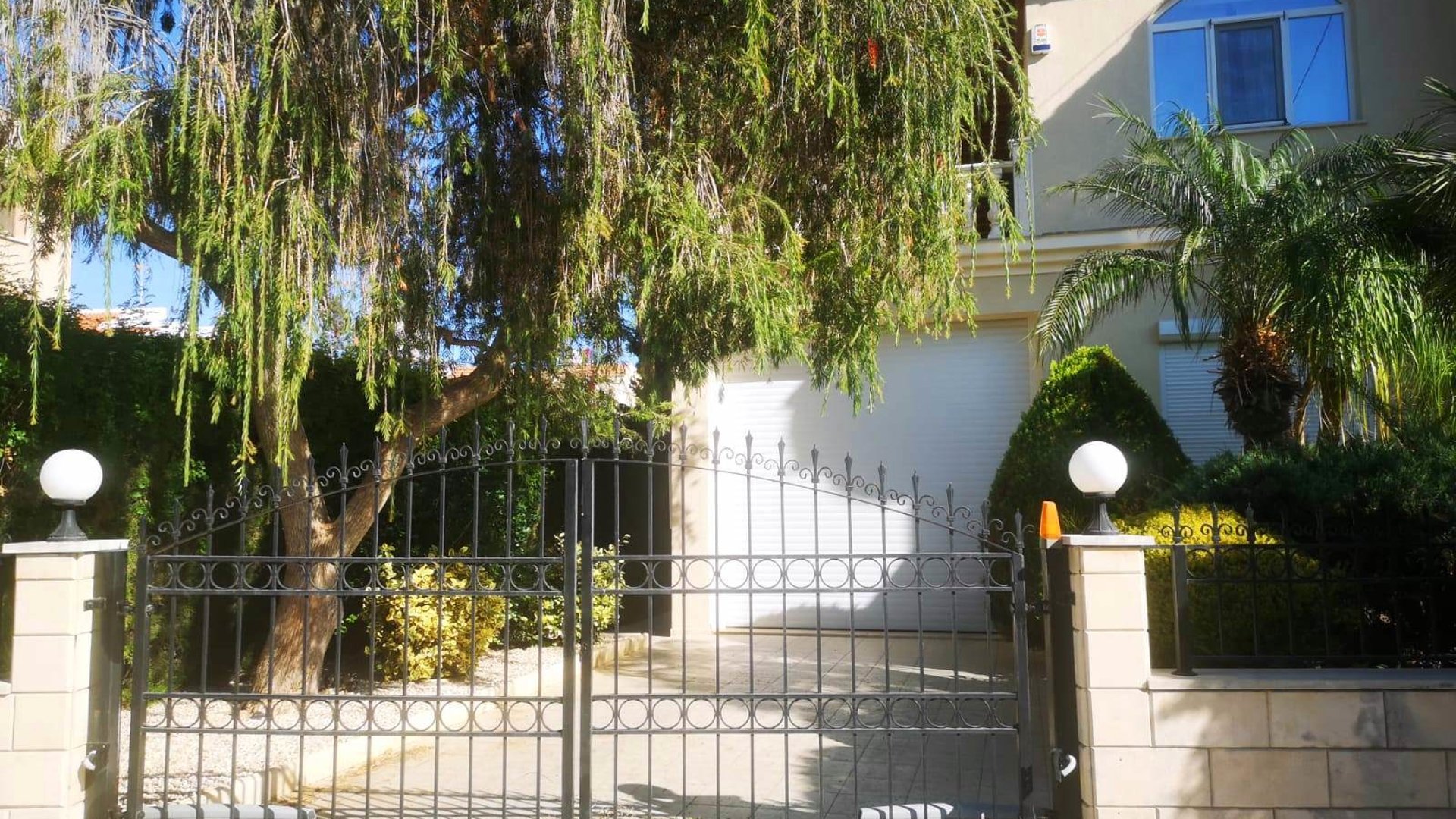 5 bedrooms Villa in Limassol, Cyprus No. 28314