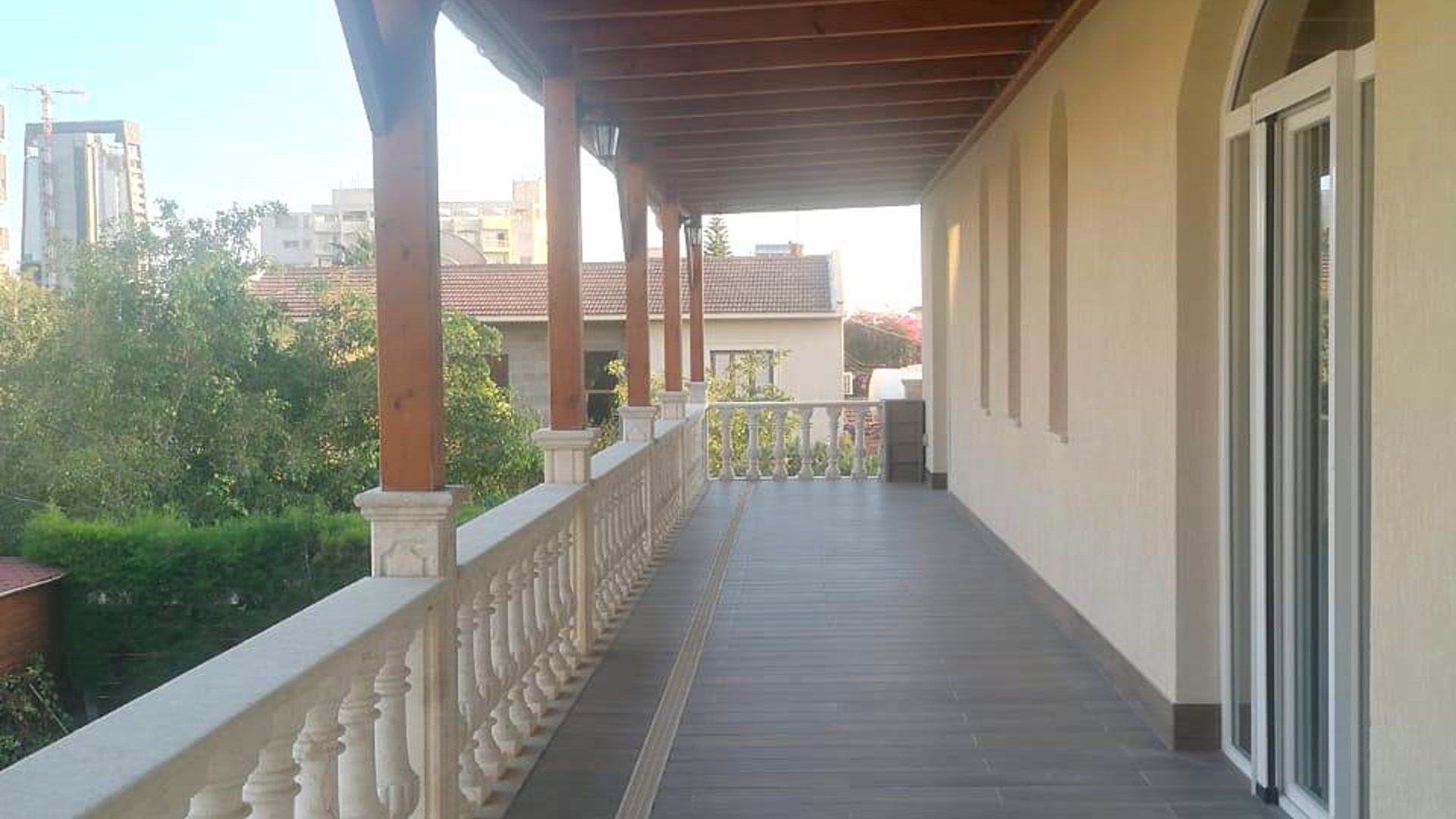5 bedrooms Villa in Limassol, Cyprus No. 28314