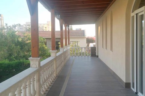 5 bedrooms Villa in Limassol, Cyprus No. 28314