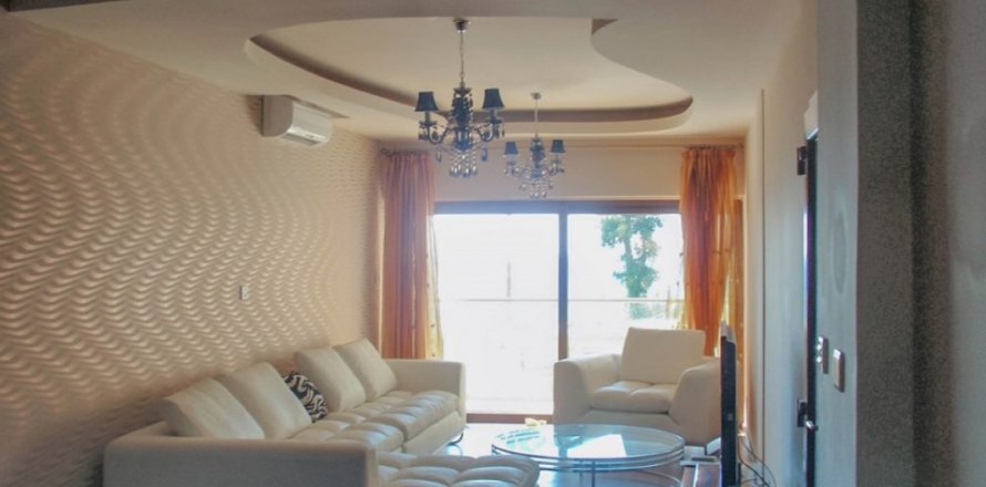 2 bedrooms Apartment in Limassol, No. 38246