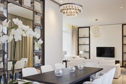 5 bedrooms Villa in Larnaca, Larnaka, No. 38244 2