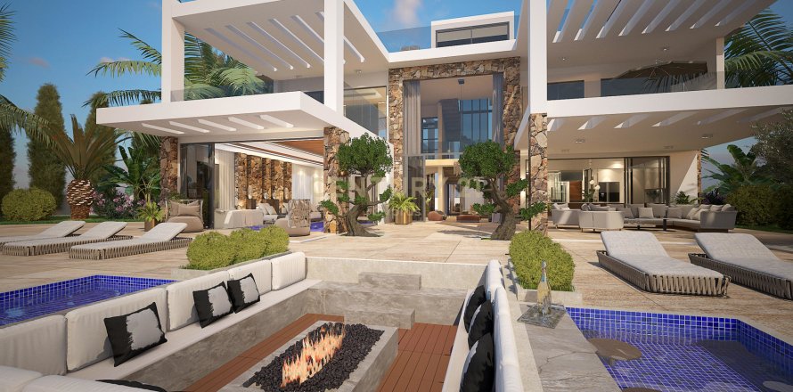 7 bedrooms Villa in Pegeia, Paphos,  No. 54331