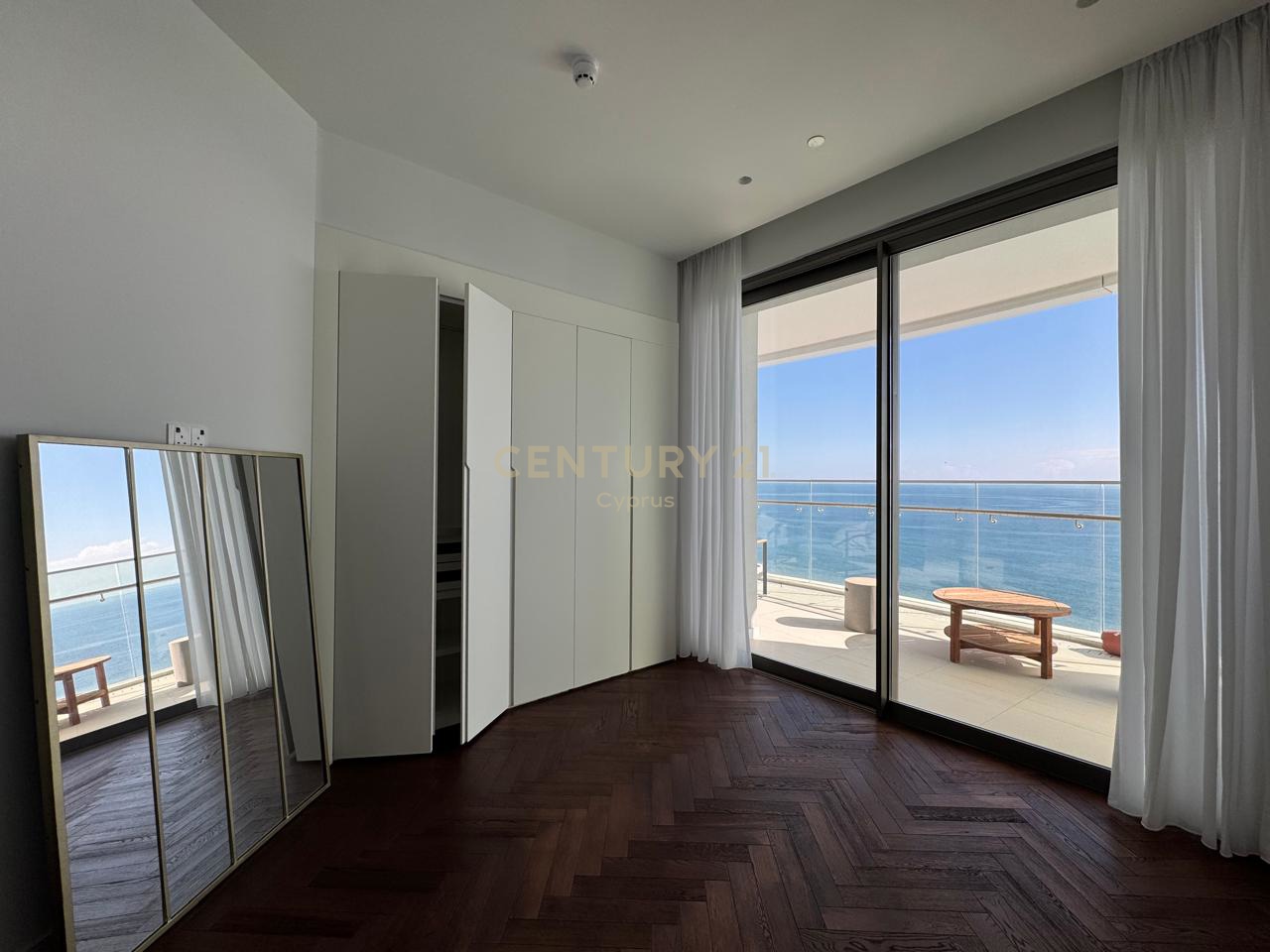 3 bedrooms Apartment in Mouttagiaka, Limassol, Cyprus No. 55936