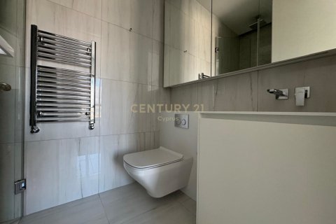 3 dormitorios Apartamento en Mouttagiaka, Limassol,  No. 55936 11
