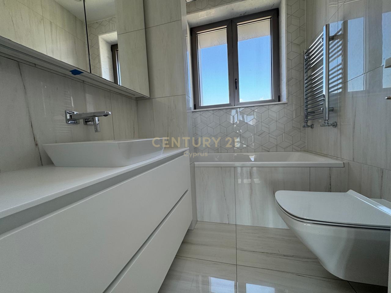 3 bedrooms Apartment in Mouttagiaka, Limassol, Cyprus No. 55936