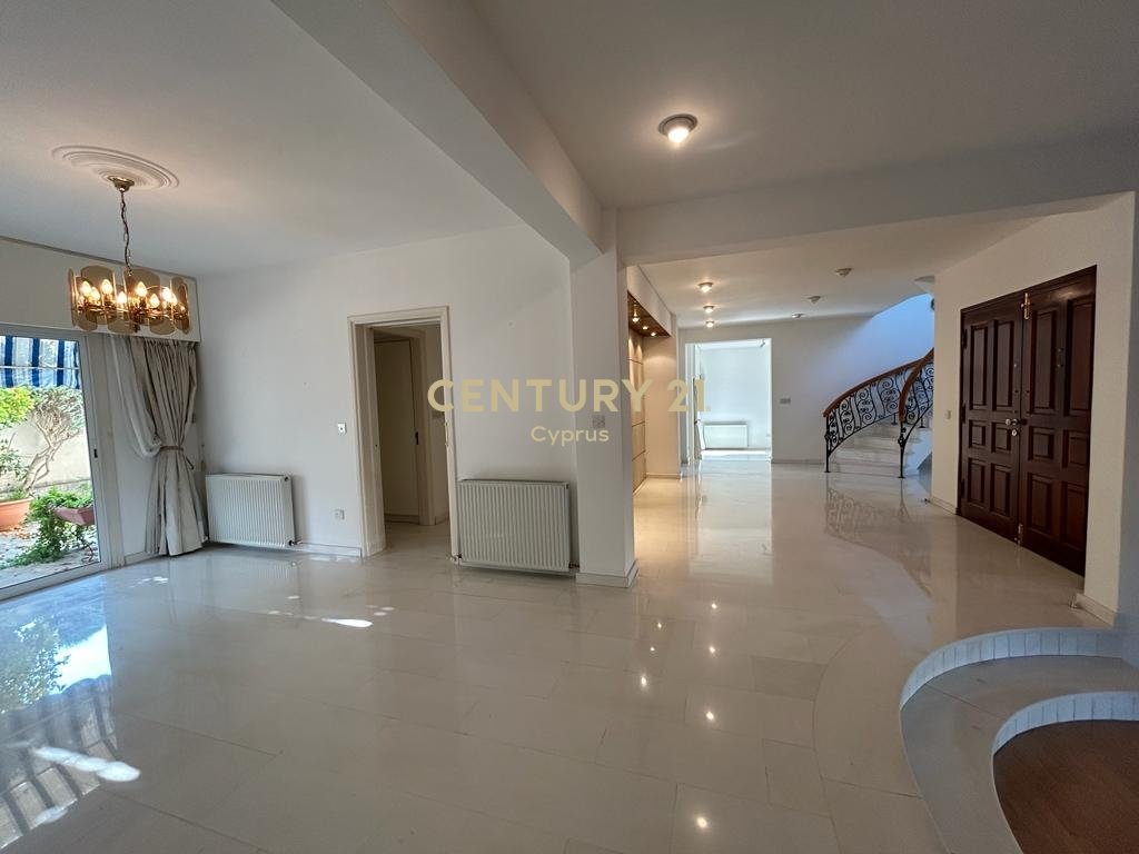 5 dormitorios Villa en Agios Nektarios, Limassol, Chipre No. 55932