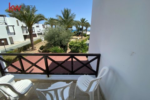 2 bedrooms Apartment in Meneou, Larnaka,  No. 40061 13