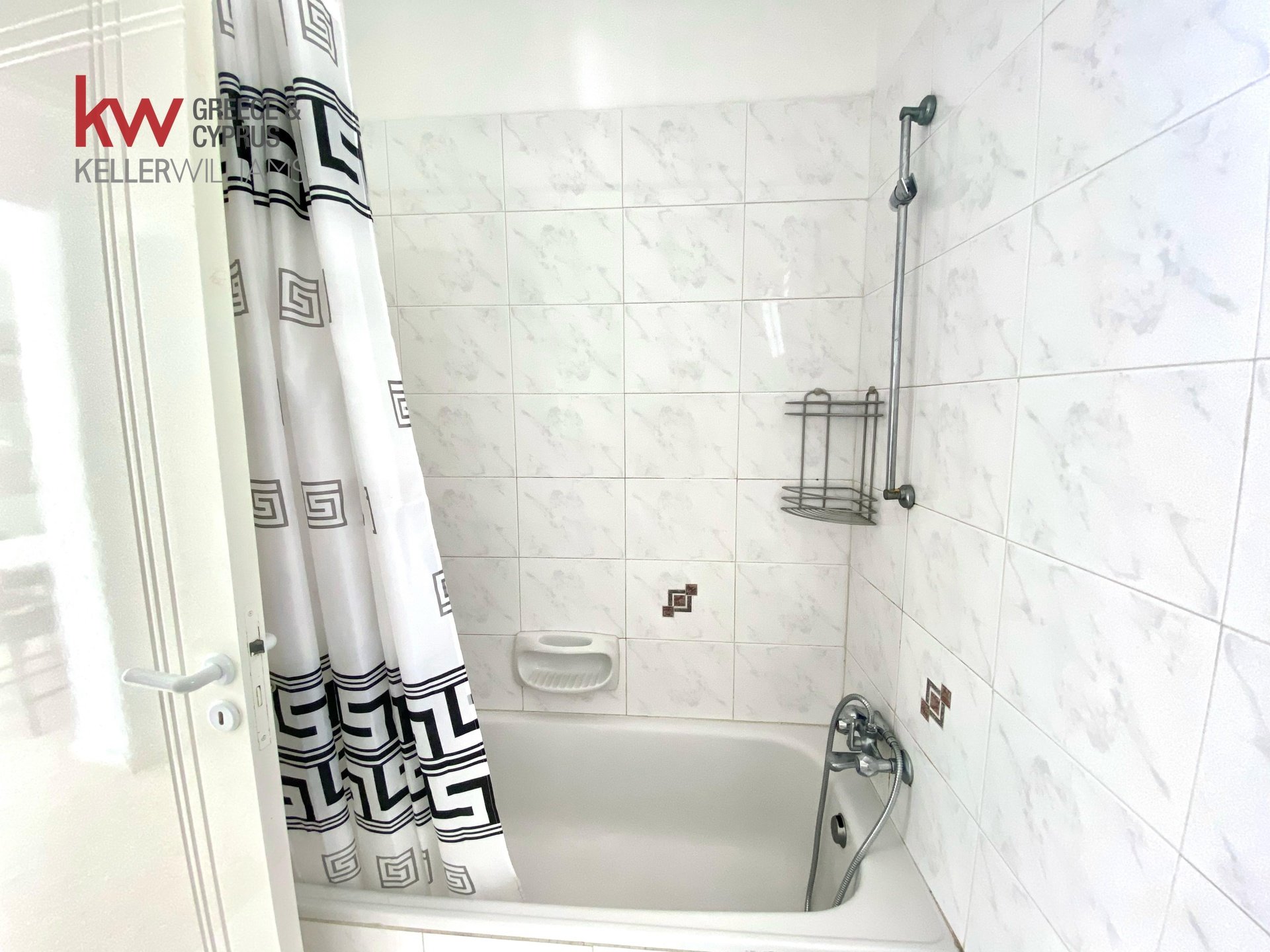 2 bedrooms Apartment in Meneou, Larnaka, Cyprus No. 40061