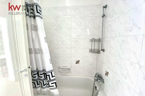 2 bedrooms Apartment in Meneou, Larnaka,  No. 40061 11