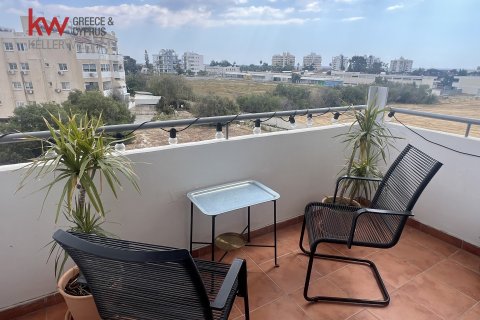 2 bedrooms Apartment in Larnaca, Larnaka,  No. 40060