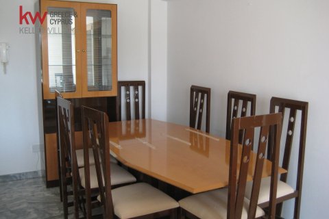 4 bedrooms Apartment in Nicosia, No. 40062 4