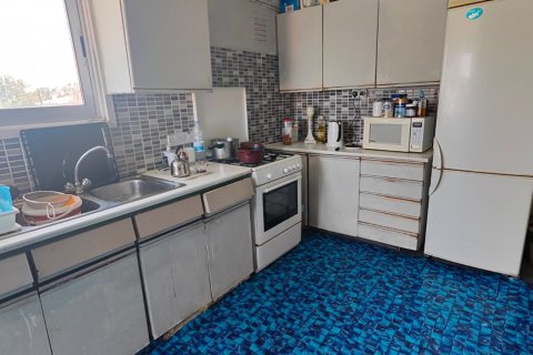 4 bedrooms Apartment in Nicosia, No. 40062 11