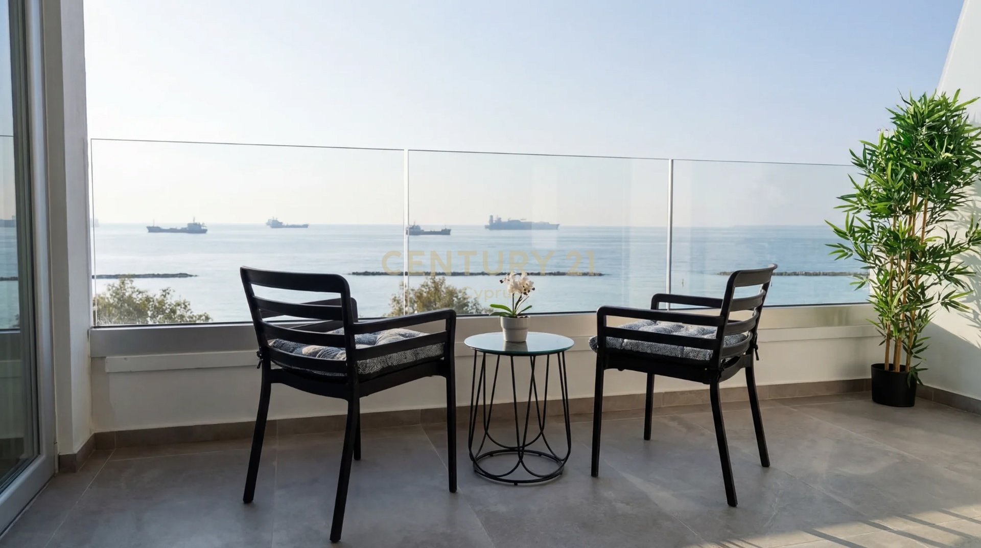 3 bedrooms Apartment in Limassol, Cyprus No. 58580