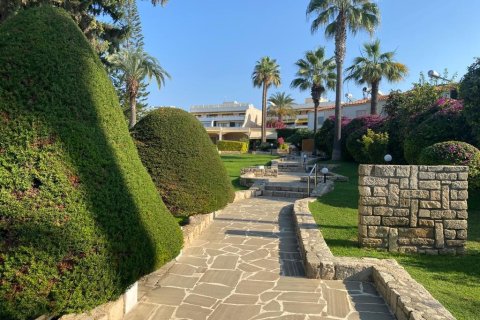 3 bedrooms Apartment in Pyrgos, Limassol,  No. 6793 17