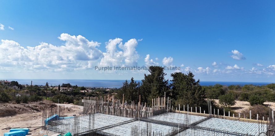 5 bedrooms Villa in Tala, Paphos, No. 37828