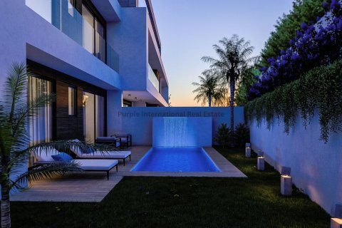 2 bedrooms Apartment in Limassol,  No. 37824 7