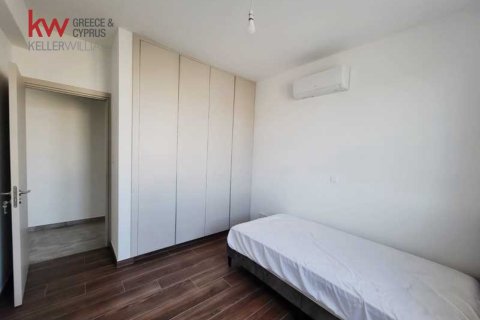 3 bedrooms Apartment in Larnaka, No. 40482 8