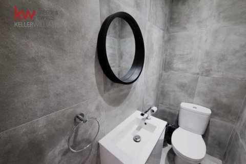 3 bedrooms Apartment in Larnaka, No. 40482 14