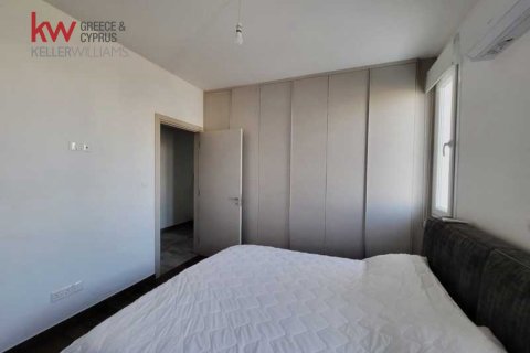 3 bedrooms Apartment in Larnaka, No. 40482 10