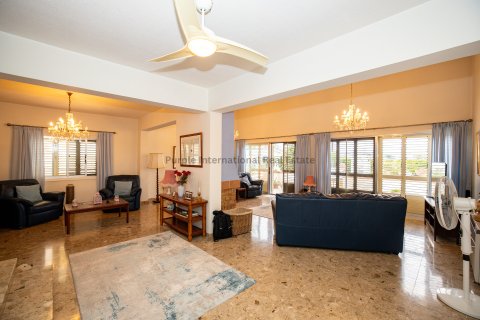 4 bedrooms Villa in Kiti, Larnaka, No. 39294 5