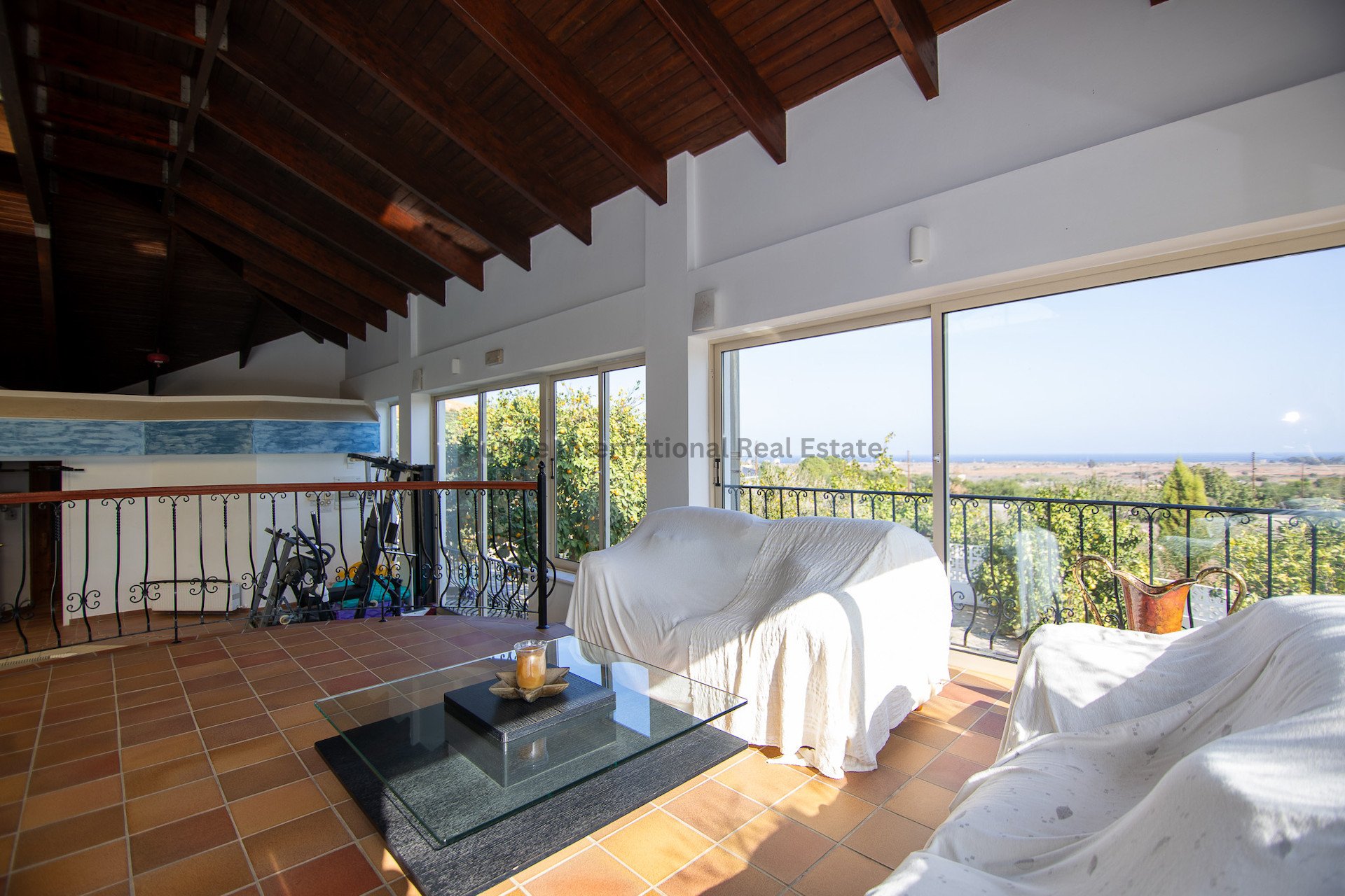 5 dormitorios Villa en Deryneia, Ammochostos, Chipre No. 39293