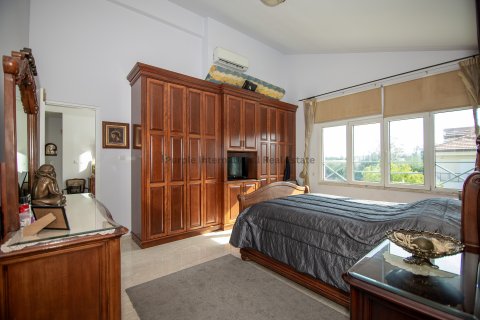 5 bedrooms Villa in Deryneia, Ammochostos, No. 39293 29