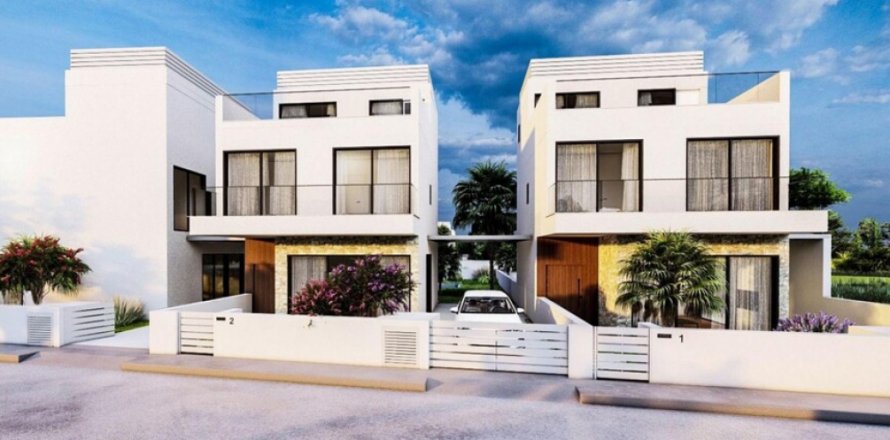 3 bedrooms Villa in Limassol, No. 38930