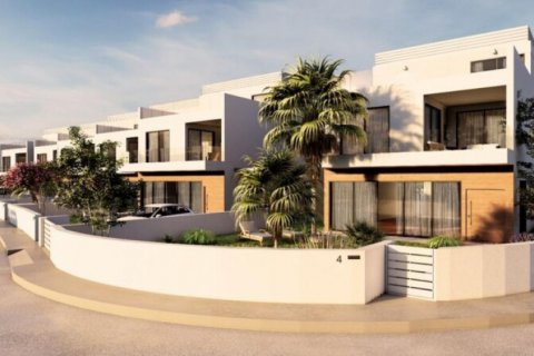 3 bedrooms Villa in Limassol, No. 38930 2