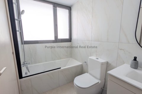 4 dormitorios Villa en Dromolaxia, Larnaka,  No. 50917 17