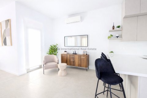 4 dormitorios Villa en Dromolaxia, Larnaka,  No. 50917 9