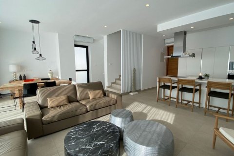 4 bedrooms Villa in Protaras, Ammochostos,  No. 45675 3