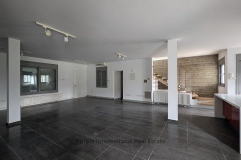 Вилла с 3 спальнями в Дали, Никосия, Кипр № 37202 13