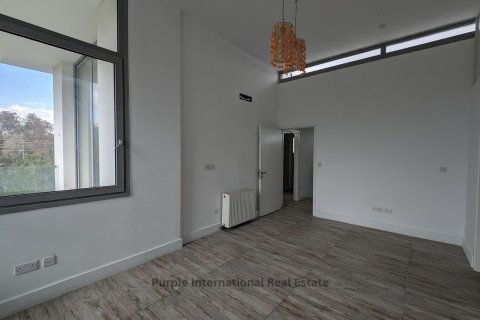 Вилла с 3 спальнями в Дали, Никосия, Кипр № 37202 30