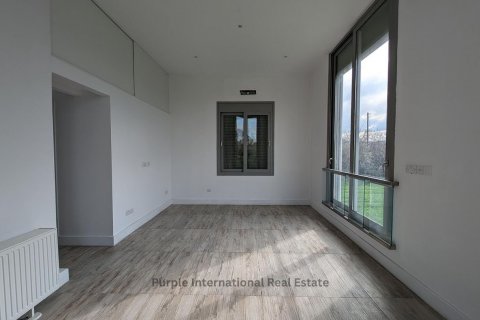 Вилла с 3 спальнями в Дали, Никосия, Кипр № 37202 24