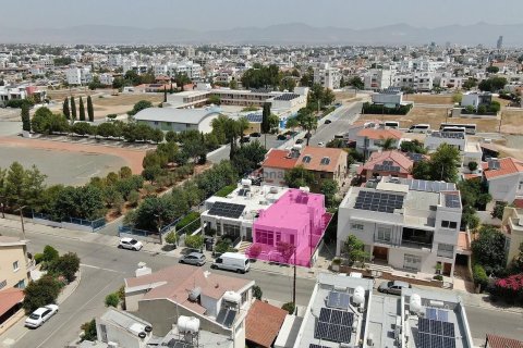 3 bedrooms Villa in Strovolos, Nicosia, Cyprus No. 37200 4