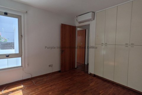 3 bedrooms Villa in Strovolos, Nicosia, Cyprus No. 37200 7